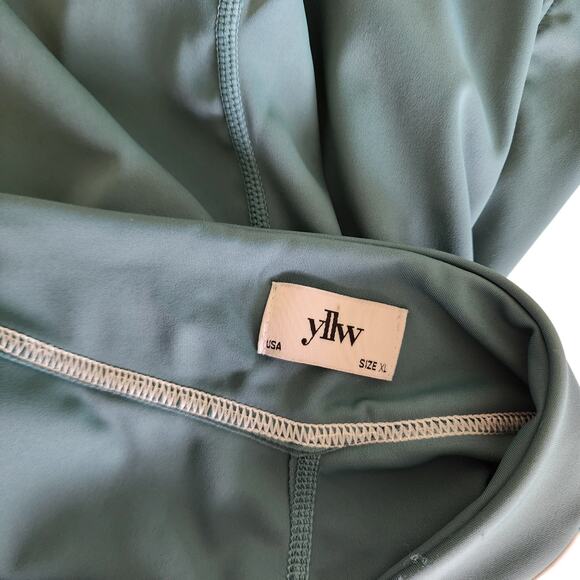 Yllw The Label Womens Breathe Short Onesie Size XL Body Green Athletic Gym 90s - Picture 6 of 12